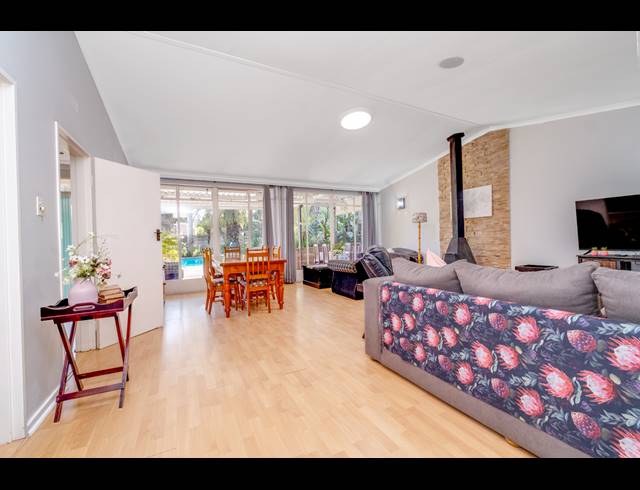 5 BEDROOM HOUSE FOR SALE IN ROBINDALE